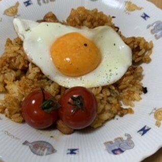 1人のお昼にぴったりケチャップ丼